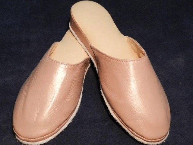 Zapatilla de descanso Linea 24