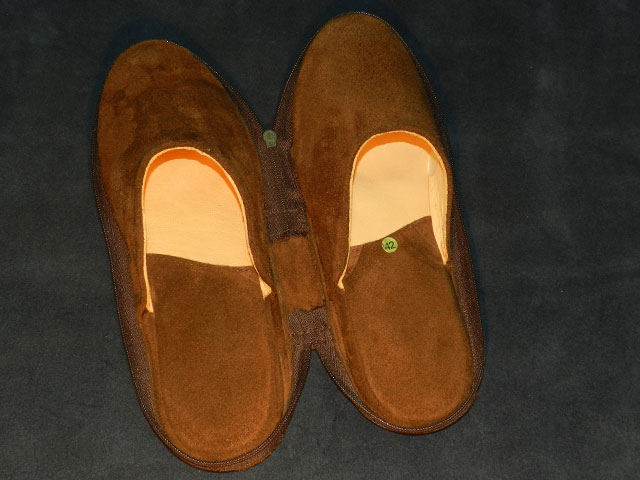 Zapatilla de descanso Reno con estuche Linea 4 