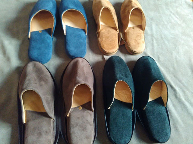 Zapatilla de descanso Cuero Reno Con Estuche  (32)