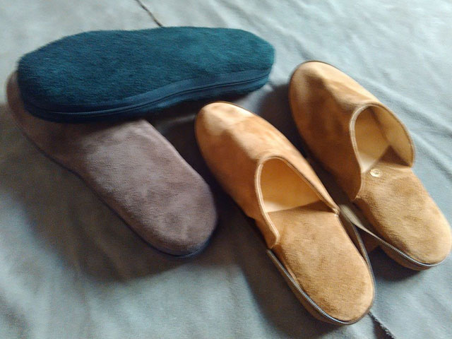 Zapatilla de descanso Cuero Reno Con Estuche  (33)